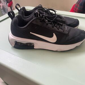 Nike air max women’s